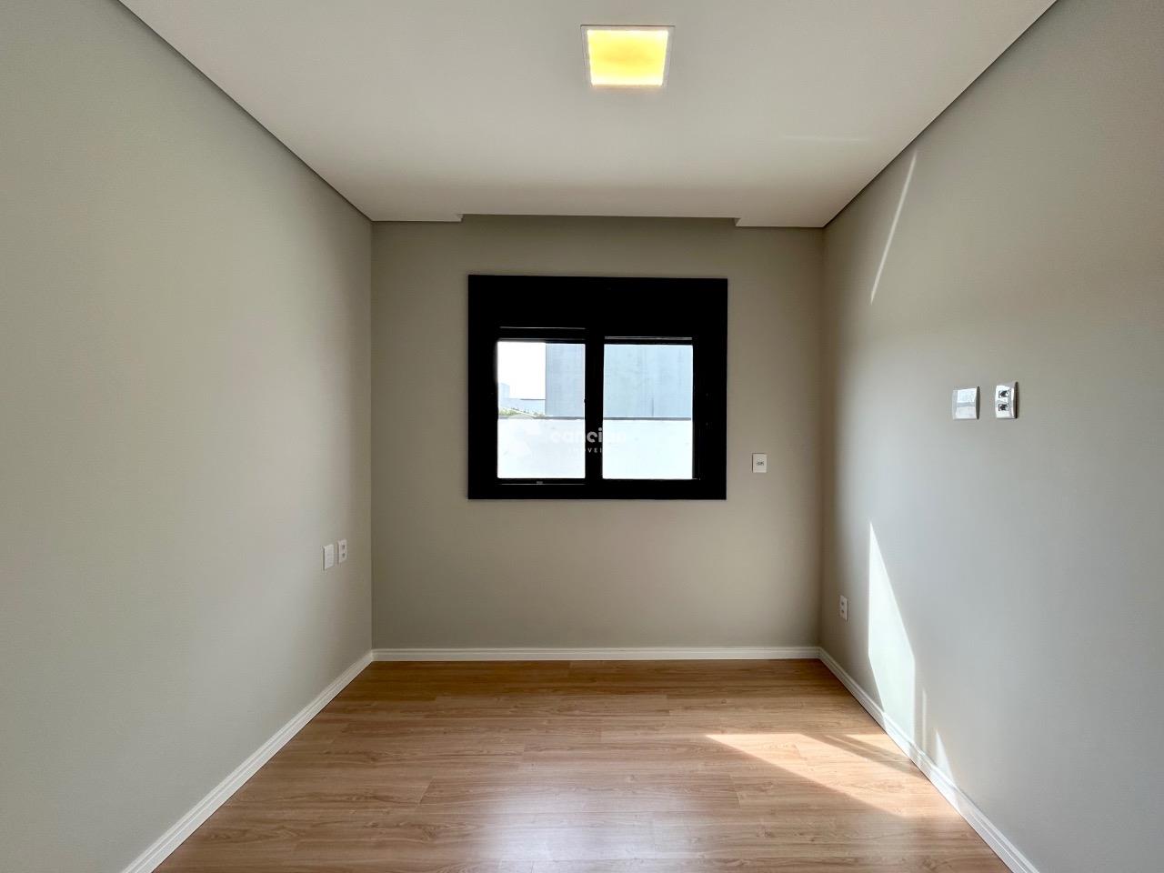 Casa de Condomínio à venda no Camobi: