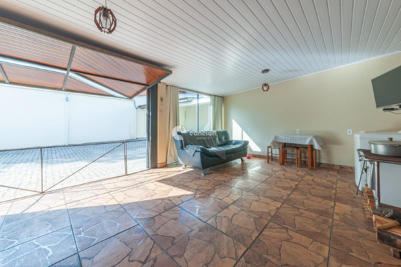 Casa de Condomínio à venda no Camobi: 