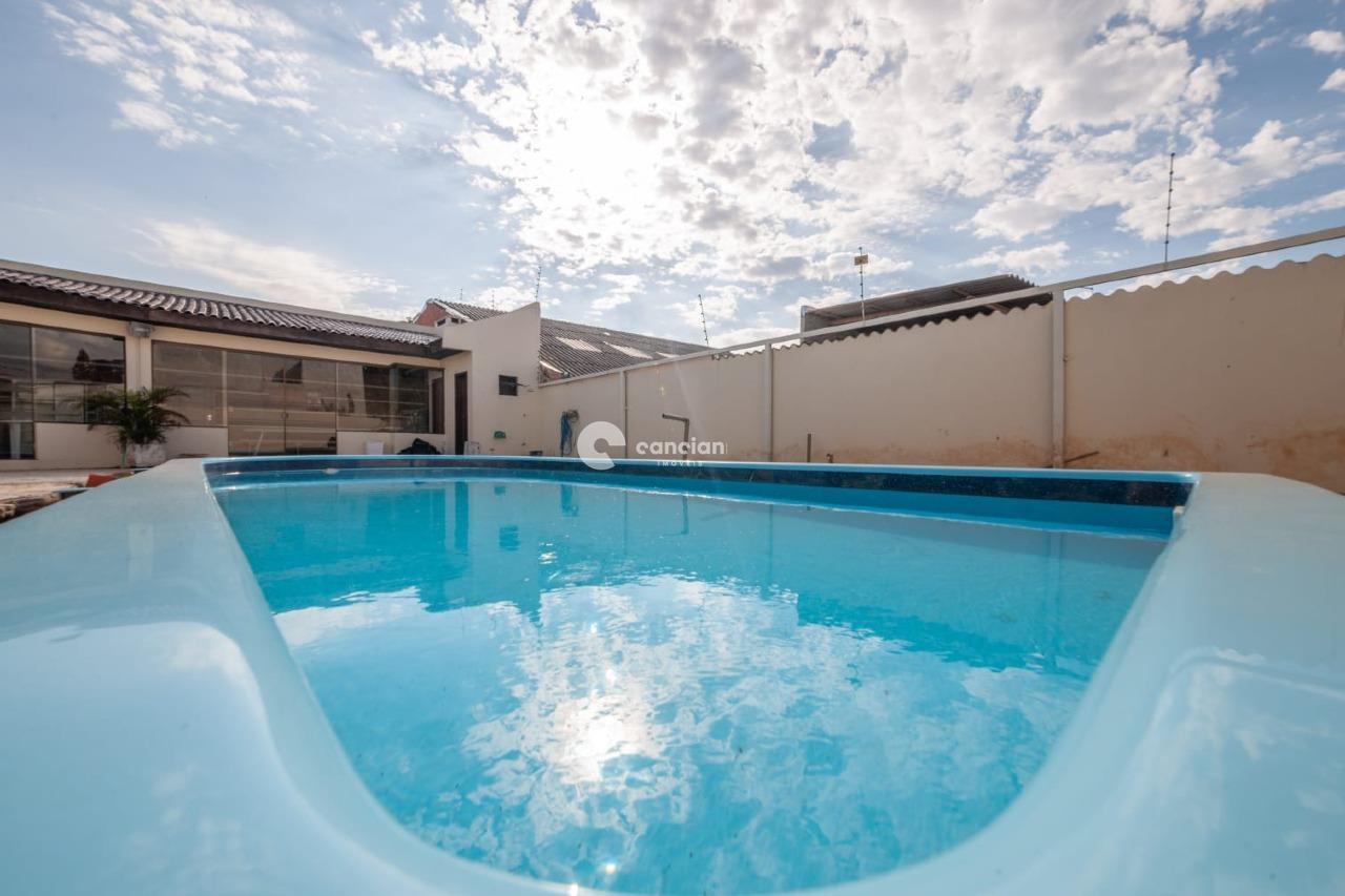 Casa de Condomínio à venda no Camobi: 