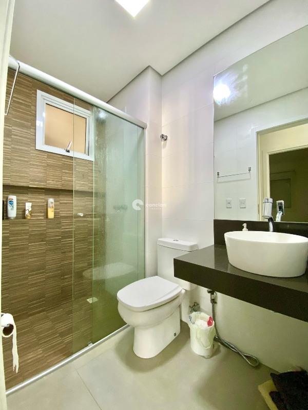 Apartamento à venda no Camobi: