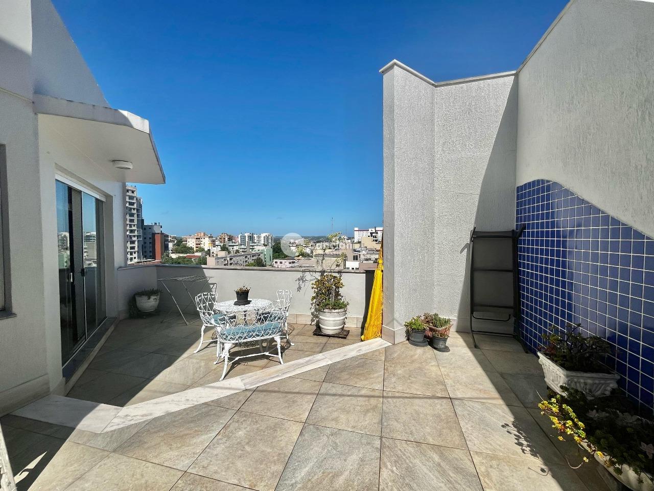 Cobertura à venda no Centro: