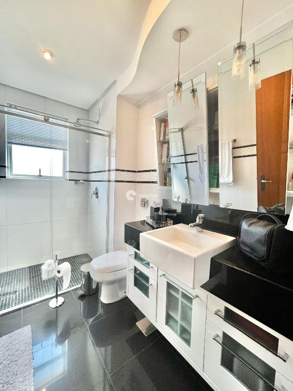 Cobertura à venda no Centro: