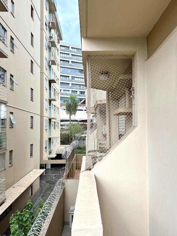 Apartamento à venda no Centro: vista da sacada da sala