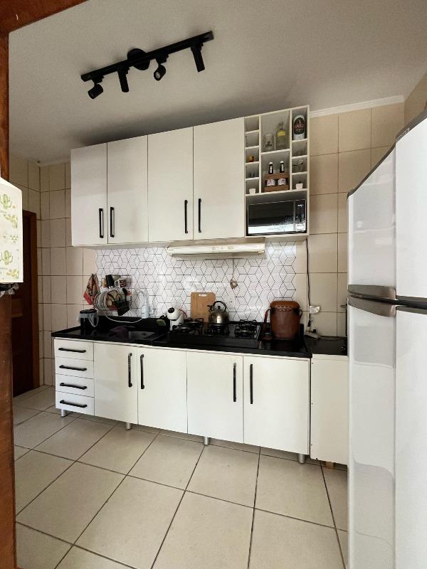 Casa de Condomínio à venda no São João: