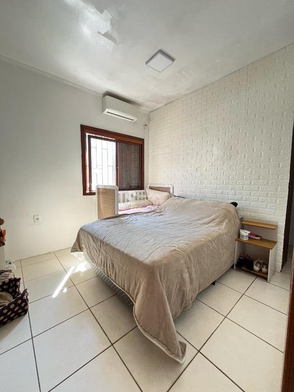 Casa de Condomínio à venda no São João: