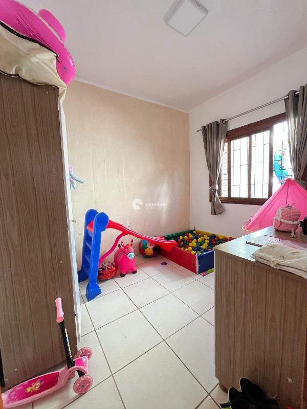 Casa de Condomínio à venda no São João: