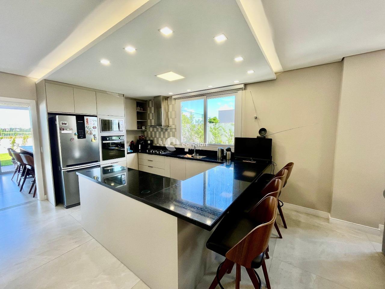 Casa à venda no Camobi: 