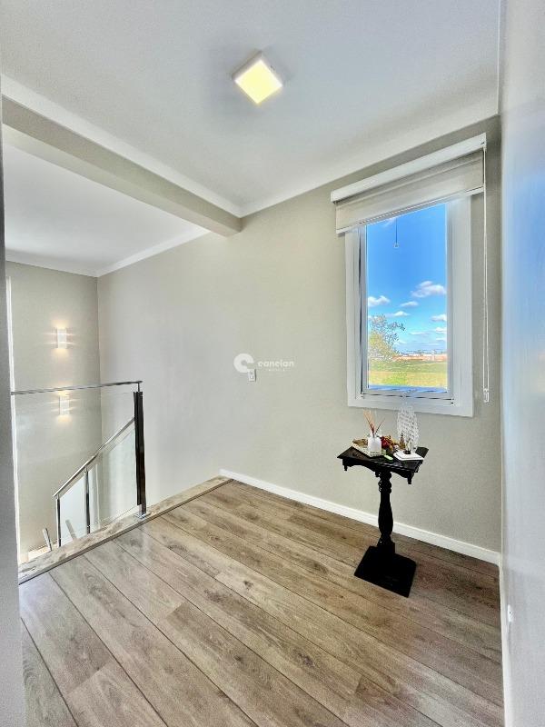 Casa à venda no Camobi: 