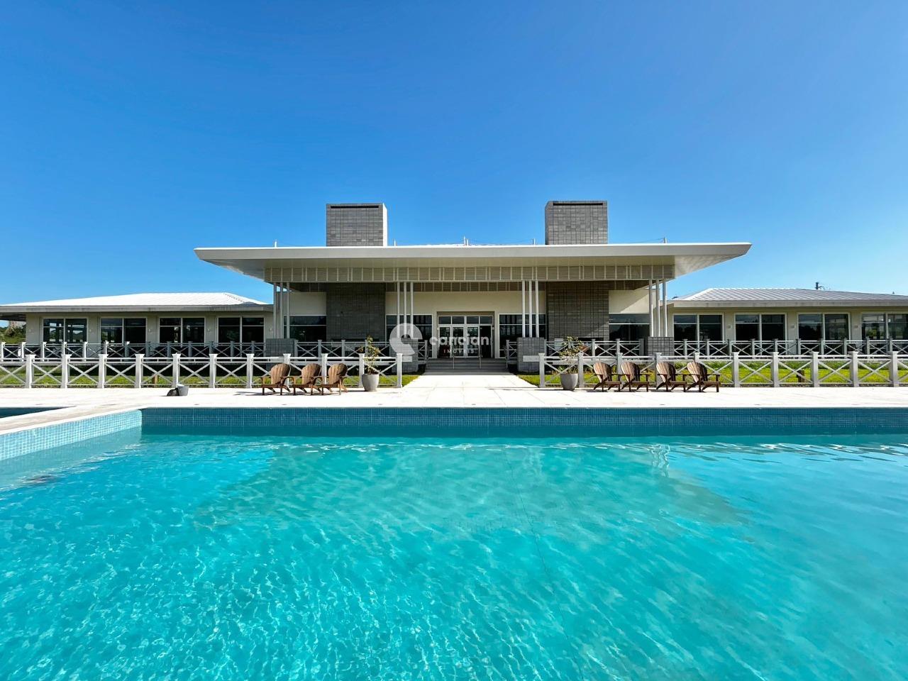 Terreno em condomínio à venda no Tomazetti: 