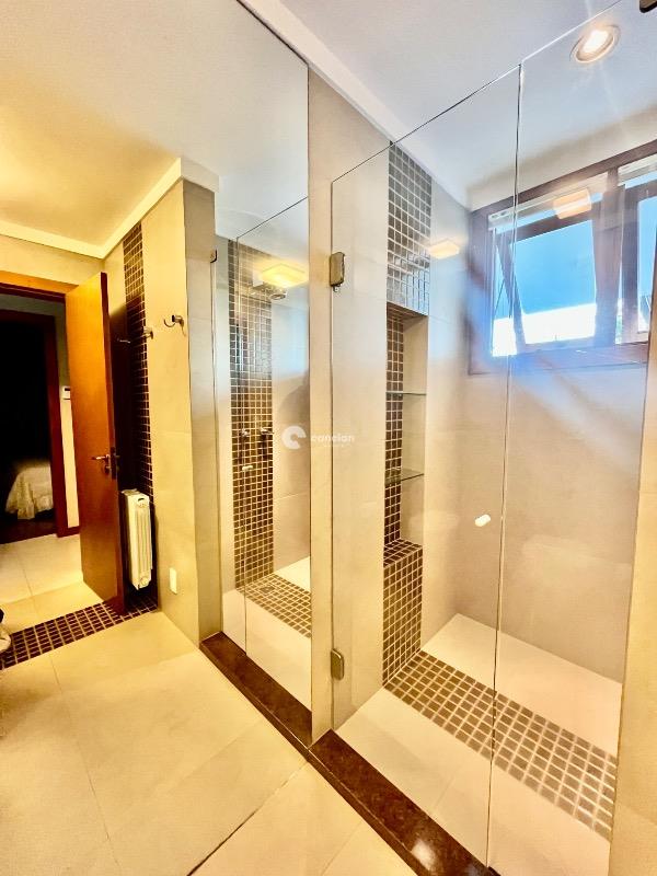 Casa de Condomínio à venda no Camobi: 