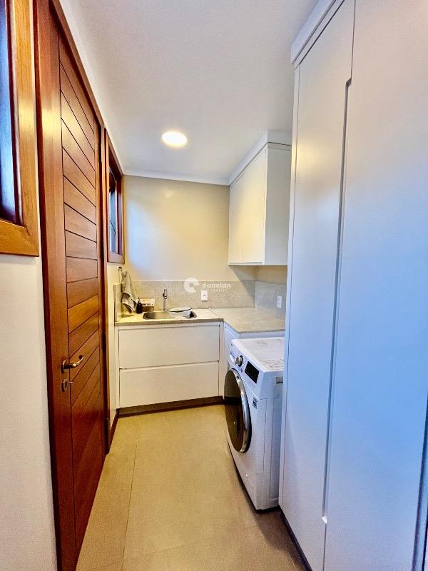 Casa de Condomínio à venda no Camobi: 