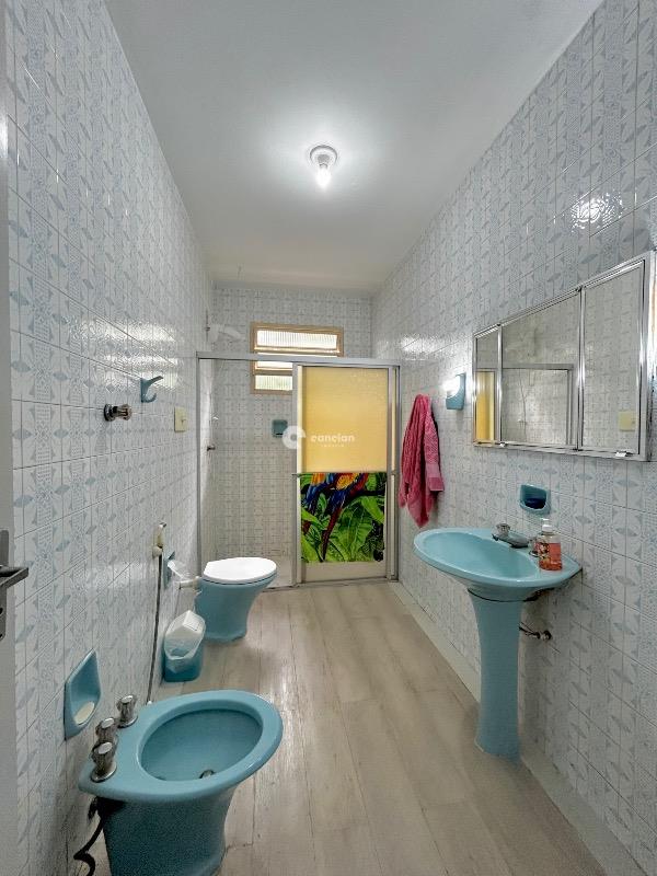 Casa à venda no Camobi: 