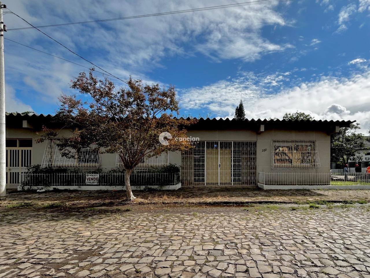 Casa à venda no Camobi: 