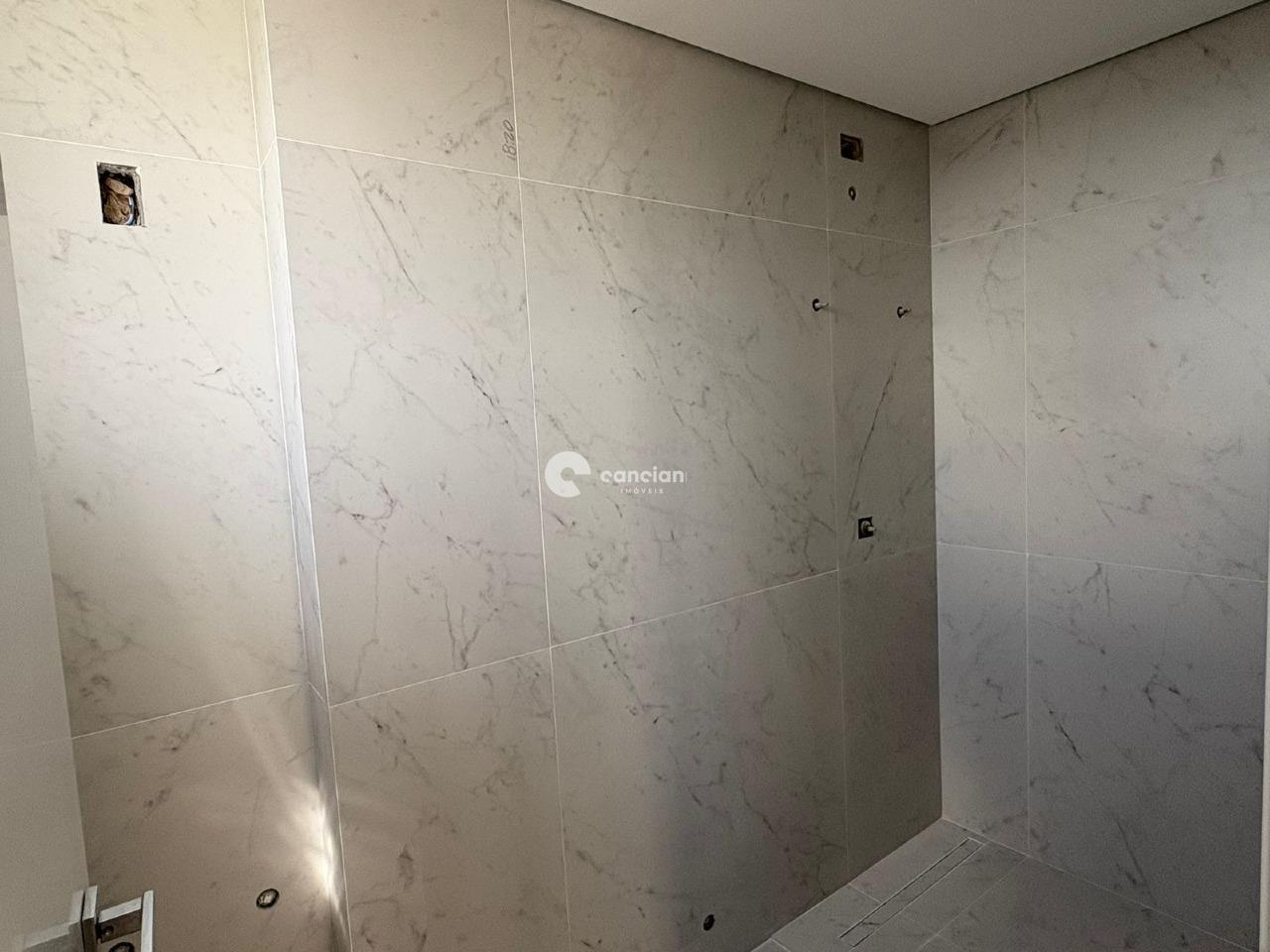 Apartamento à venda no Nossa Senhora Medianeira: Banho Suíte 2