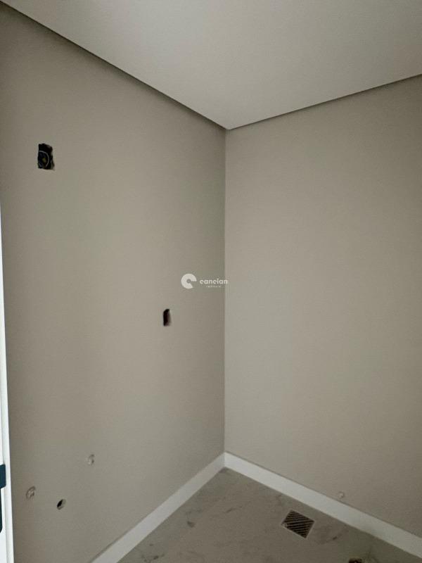 Apartamento à venda no Nossa Senhora Medianeira: Lavabo