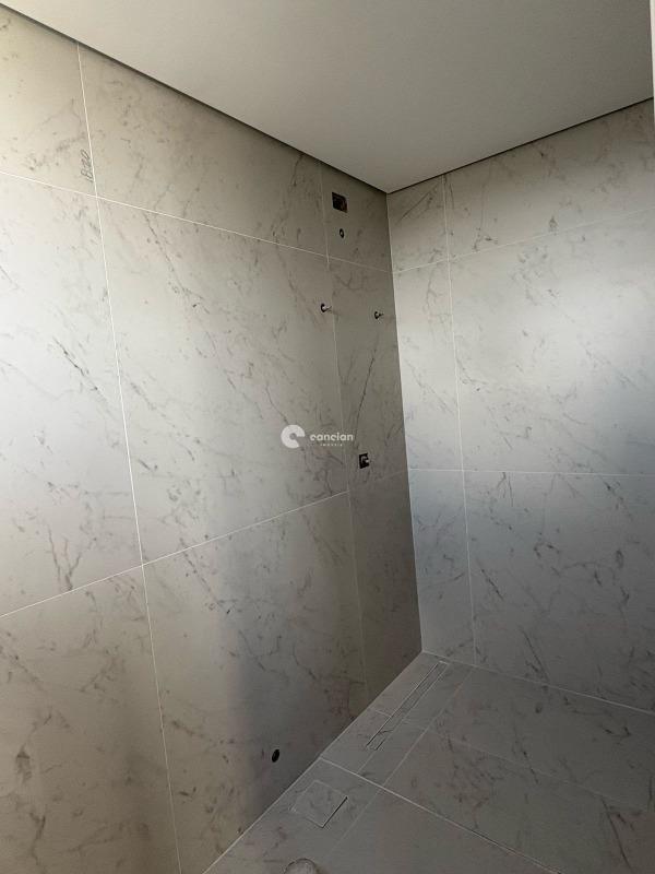 Apartamento à venda no Nossa Senhora Medianeira: Banho Suíte 2