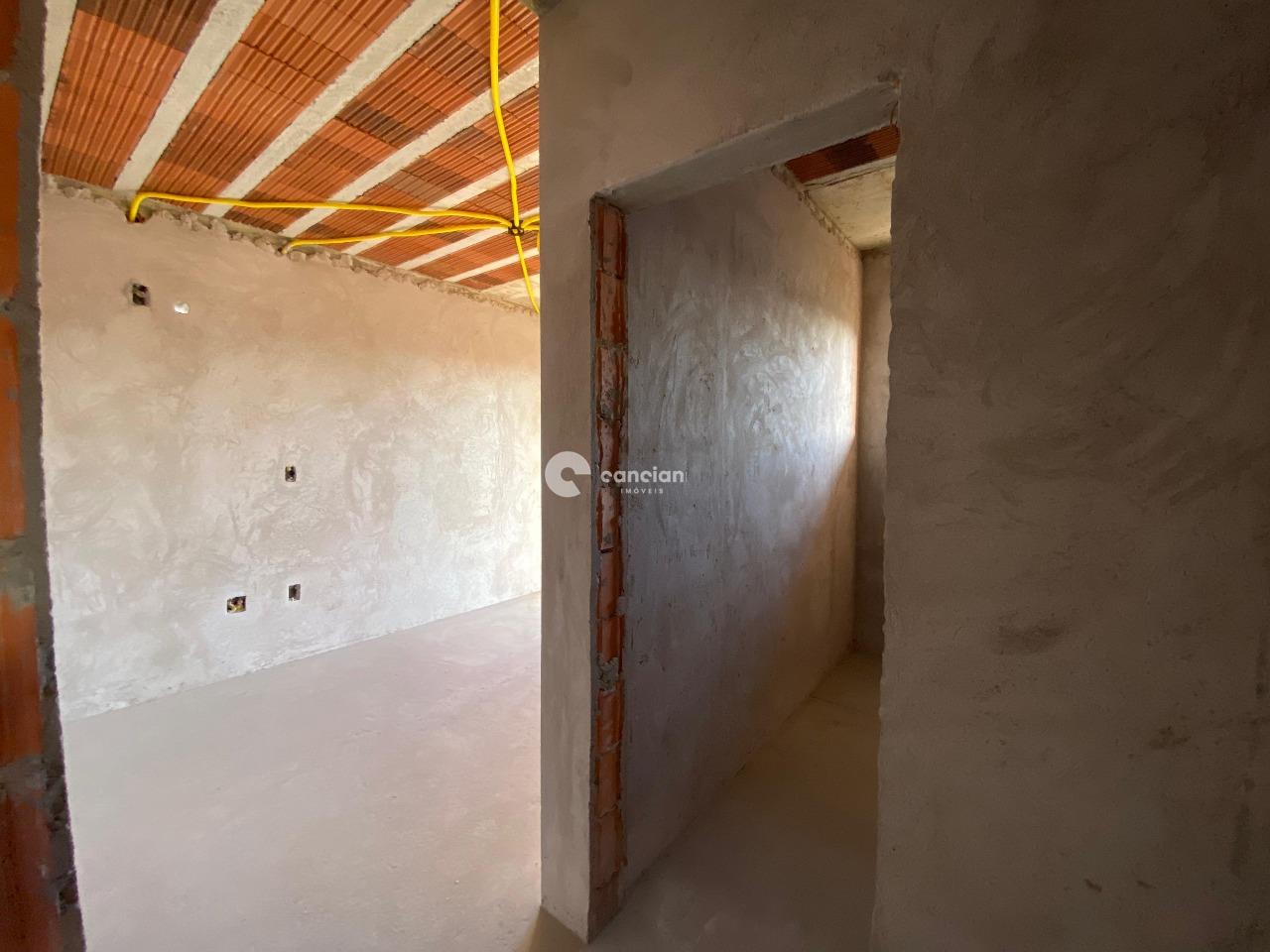 Casa de Condomínio à venda no Tomazetti: 