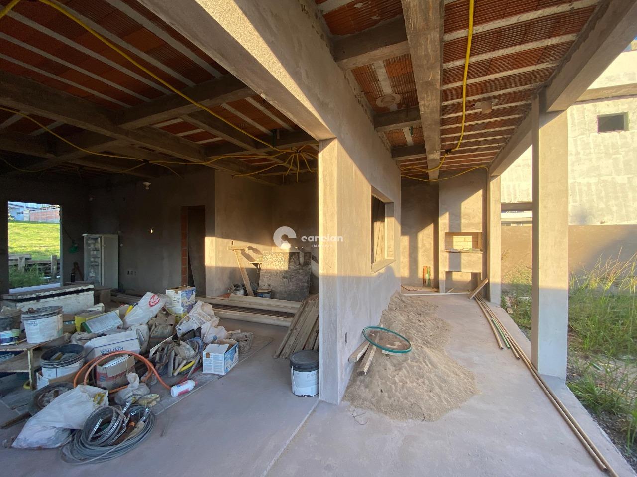 Casa de Condomínio à venda no Tomazetti: 