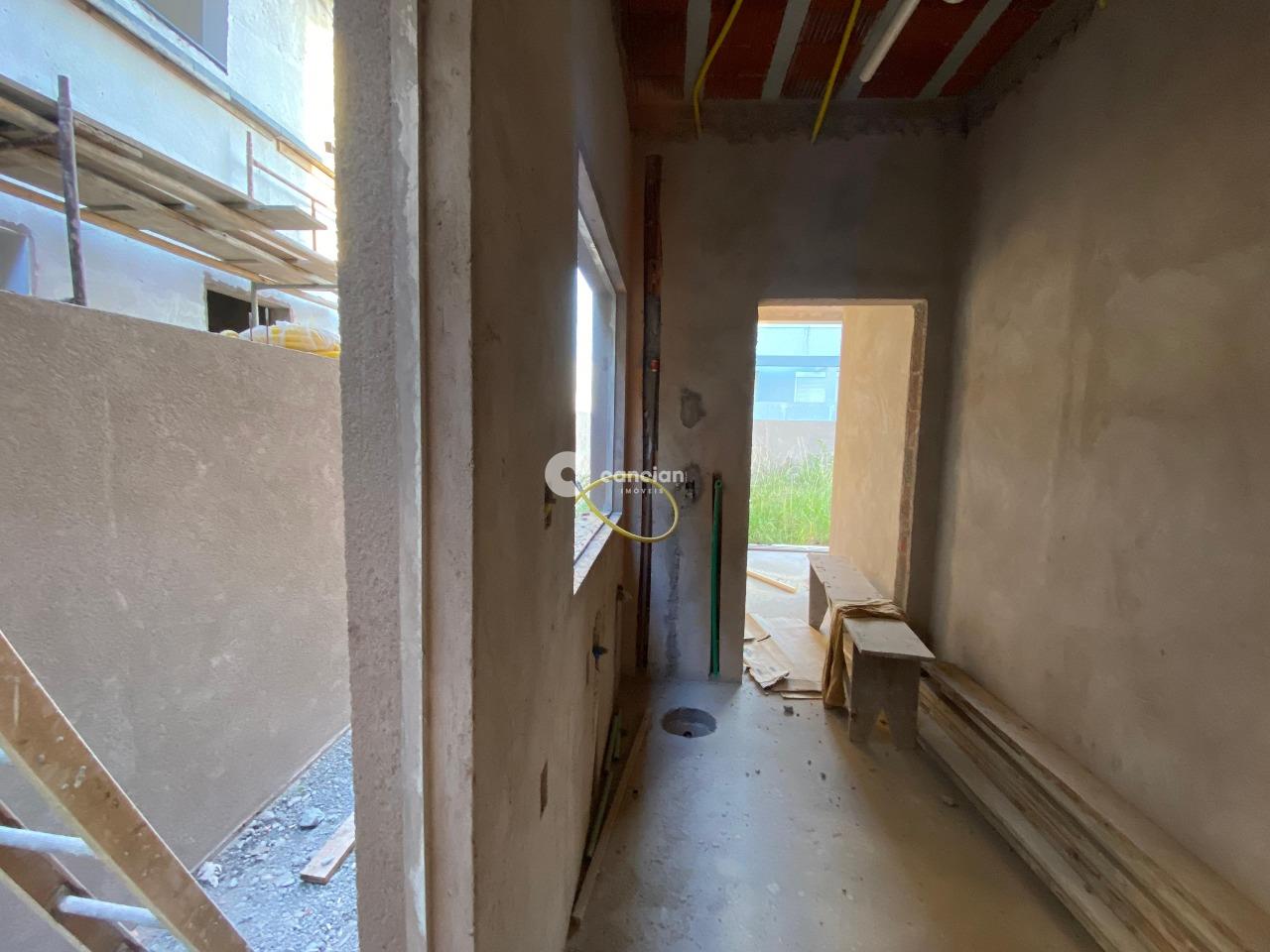 Casa de Condomínio à venda no Tomazetti: 