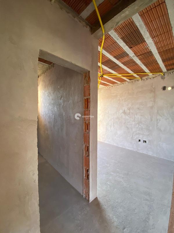 Casa de Condomínio à venda no Tomazetti: 