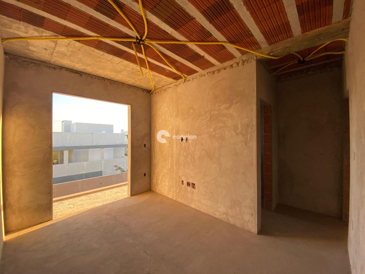 Casa de Condomínio à venda no Tomazetti: 