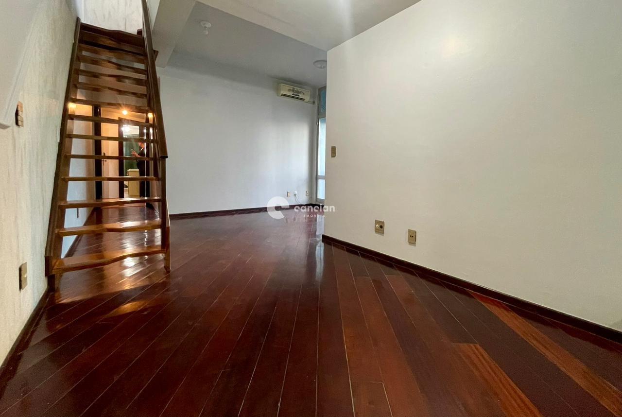 Cobertura à venda no Centro: