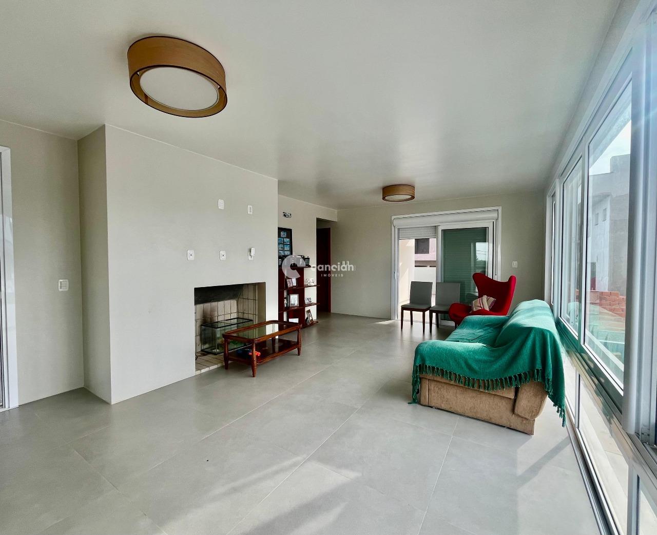 Casa de Condomínio à venda no Tomazetti: