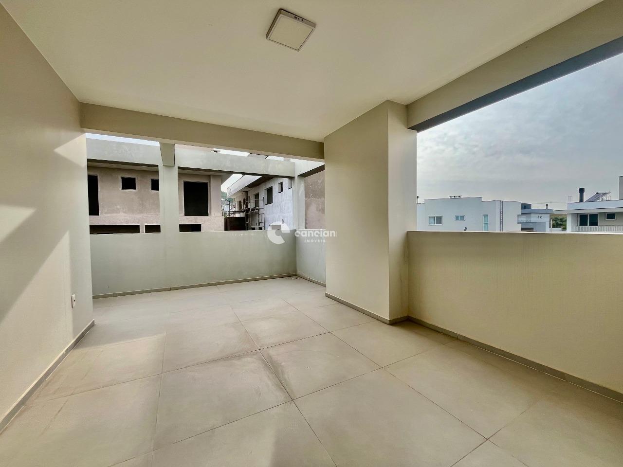 Casa de Condomínio à venda no Tomazetti: