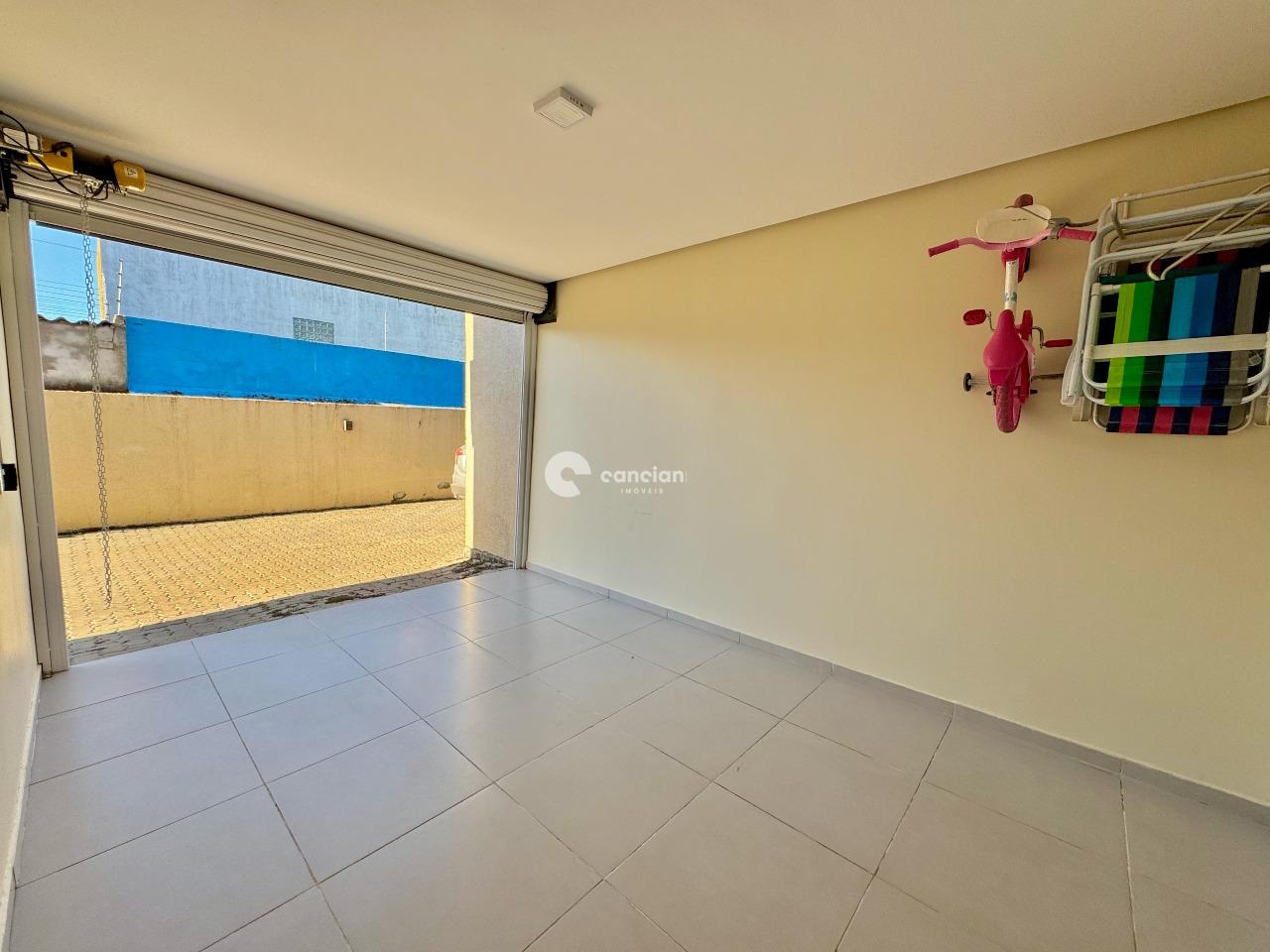 Casa de Condomínio à venda no Pinheiro Machado: 