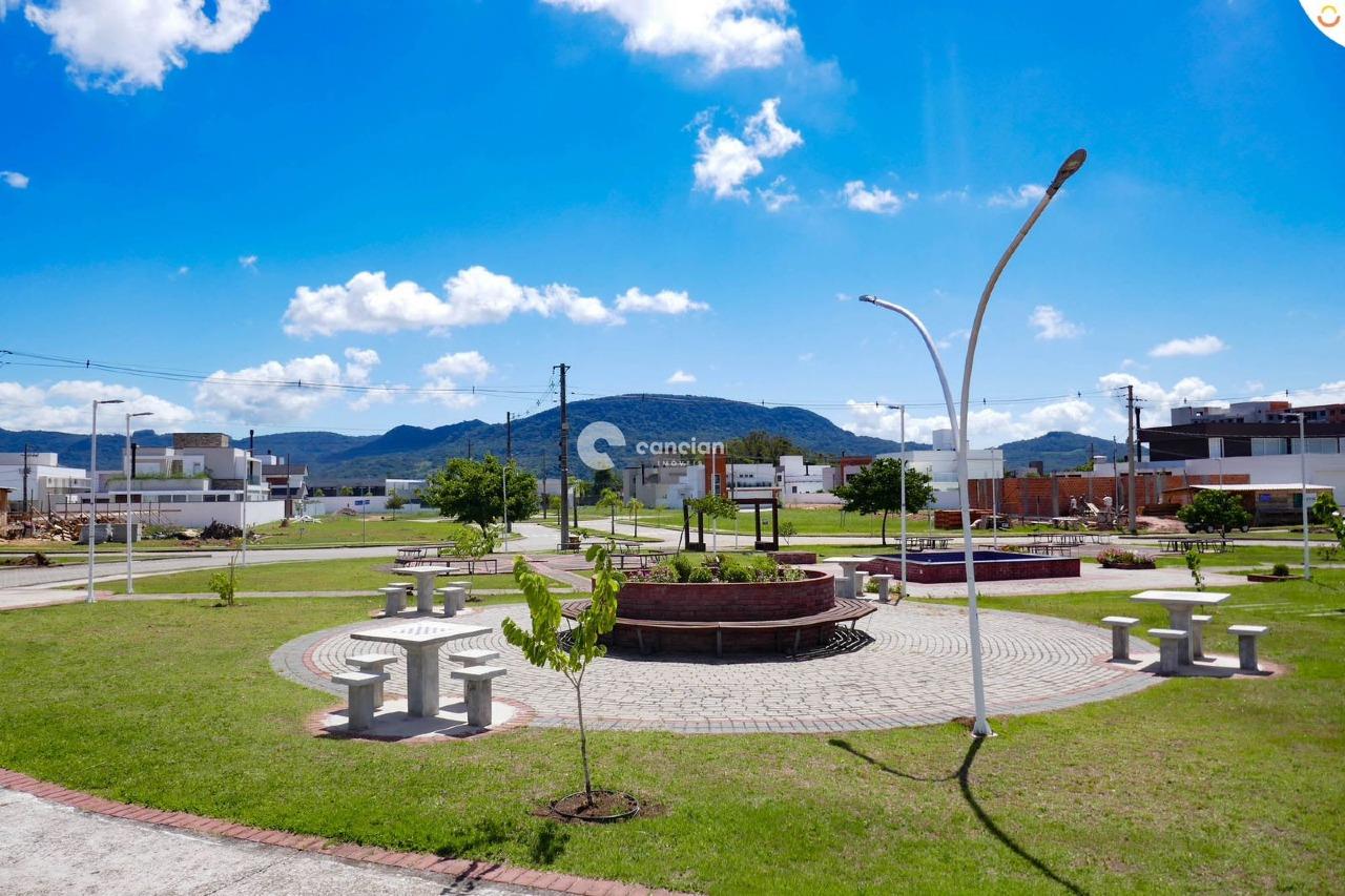 Terreno em condomínio à venda no Camobi: 