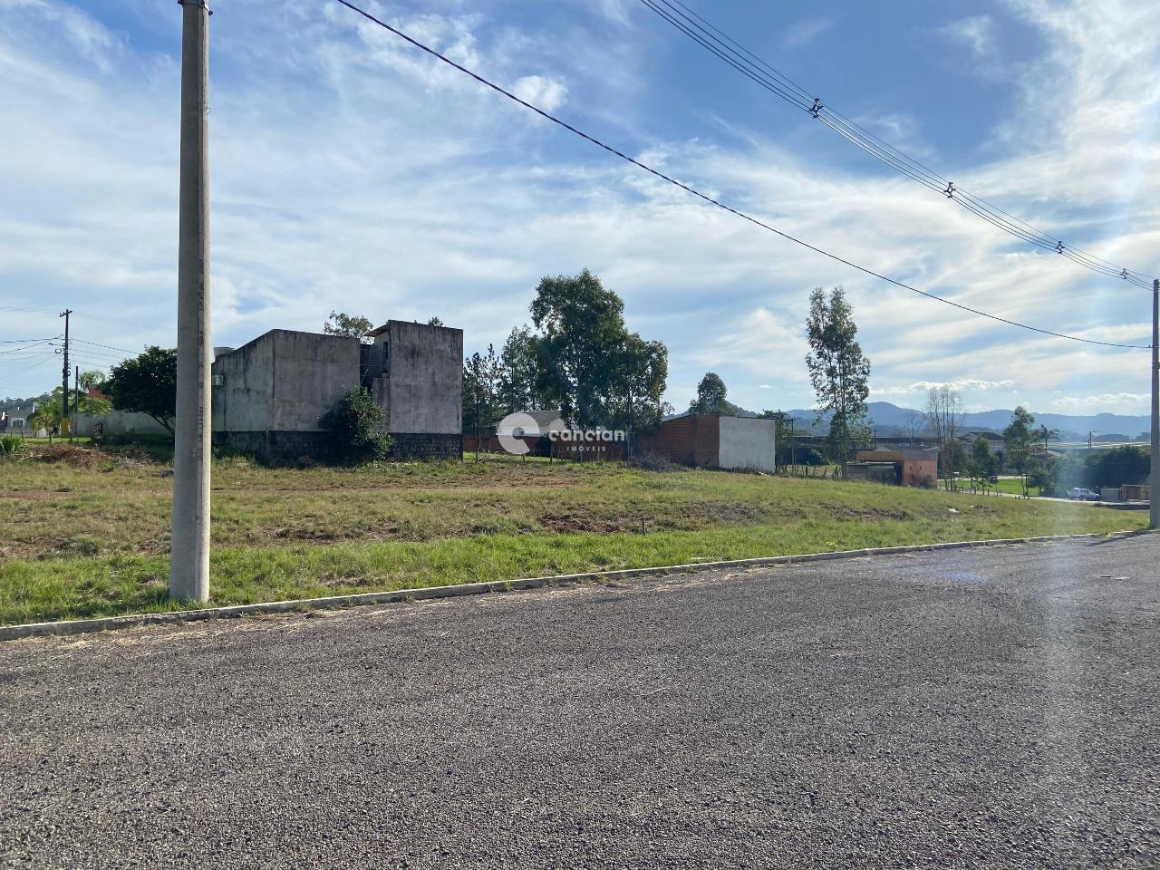 Terreno à venda no Tomazetti: 