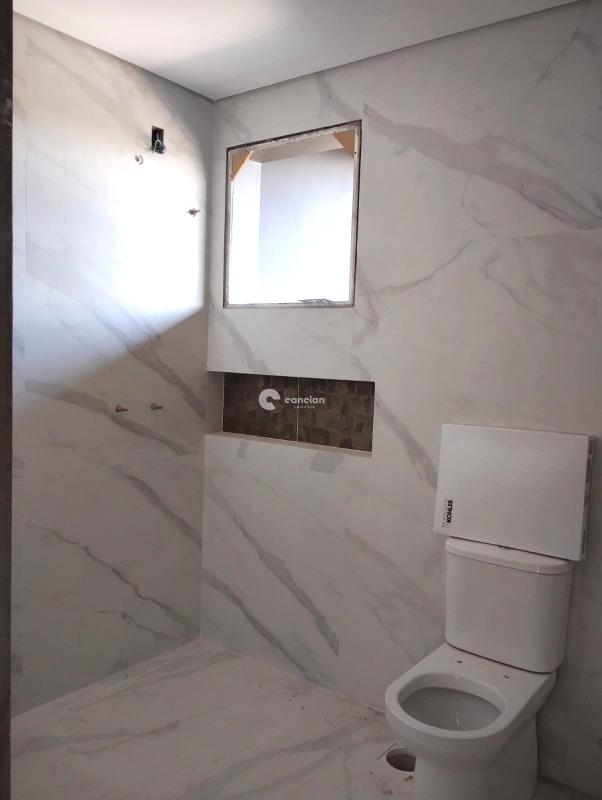 Casa à venda no Camobi: 