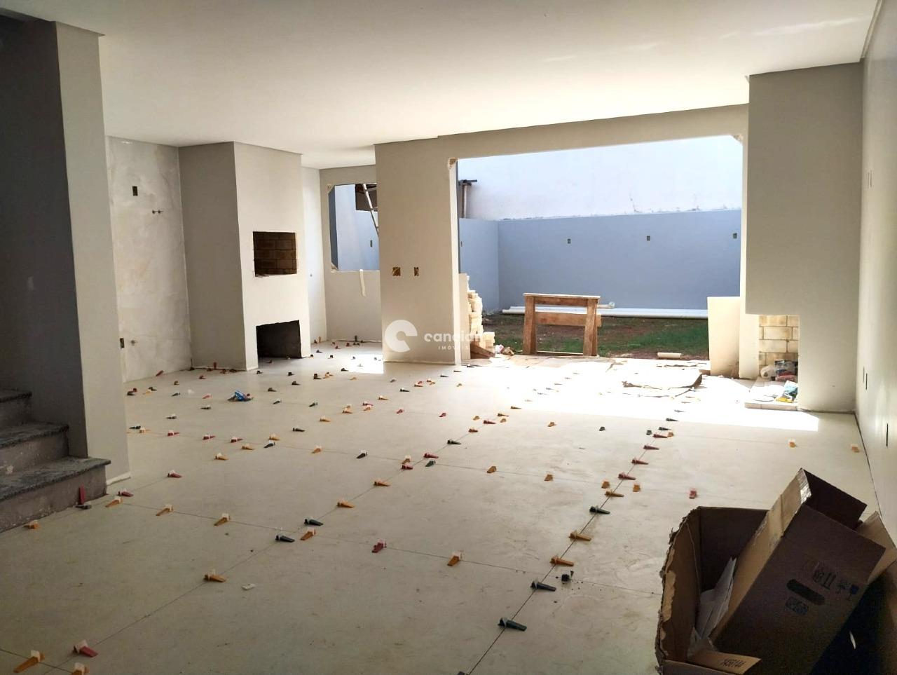 Casa à venda no Camobi: 