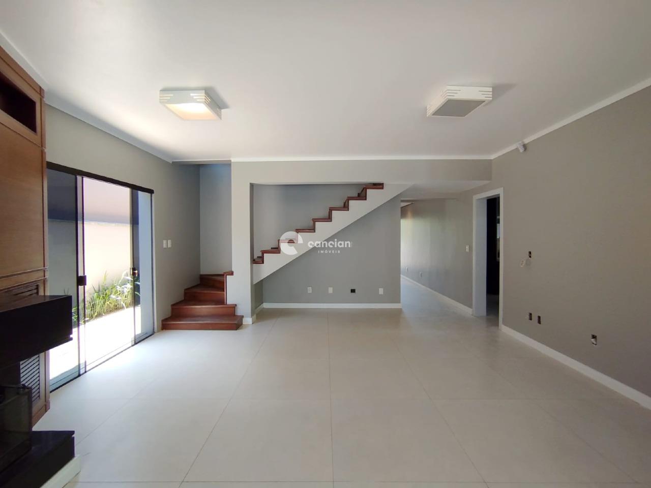 Casa à venda no Camobi: 