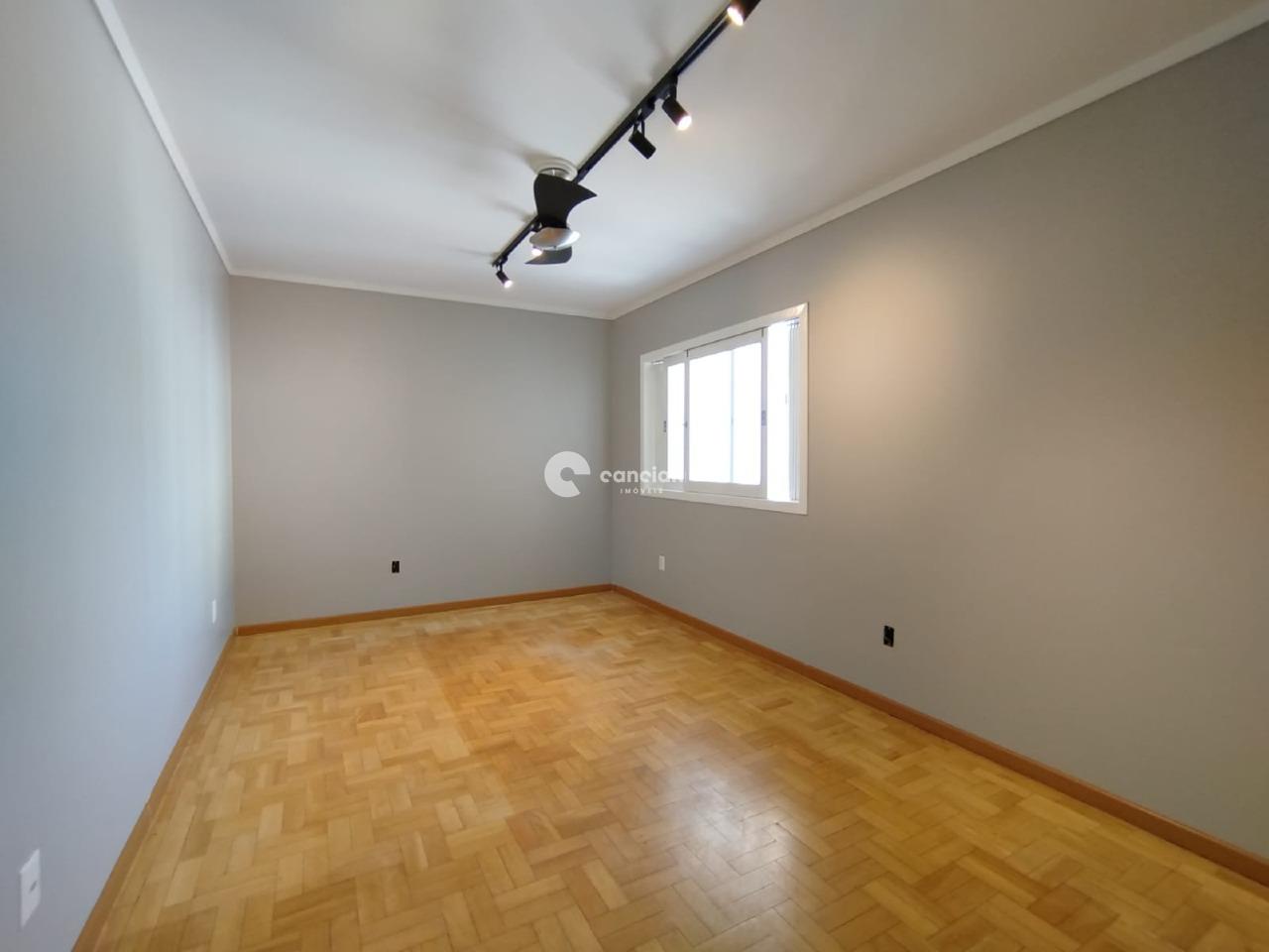 Casa à venda no Camobi: 