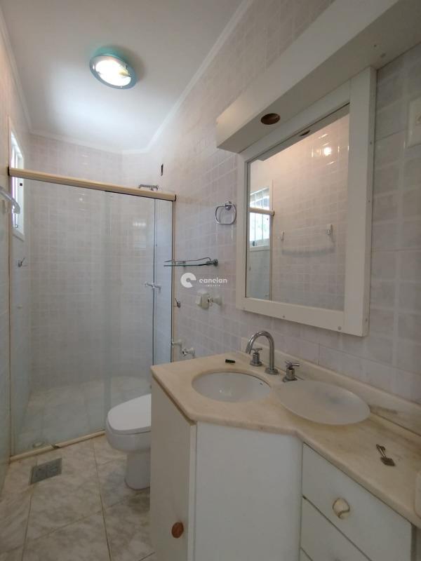 Casa à venda no Camobi: 