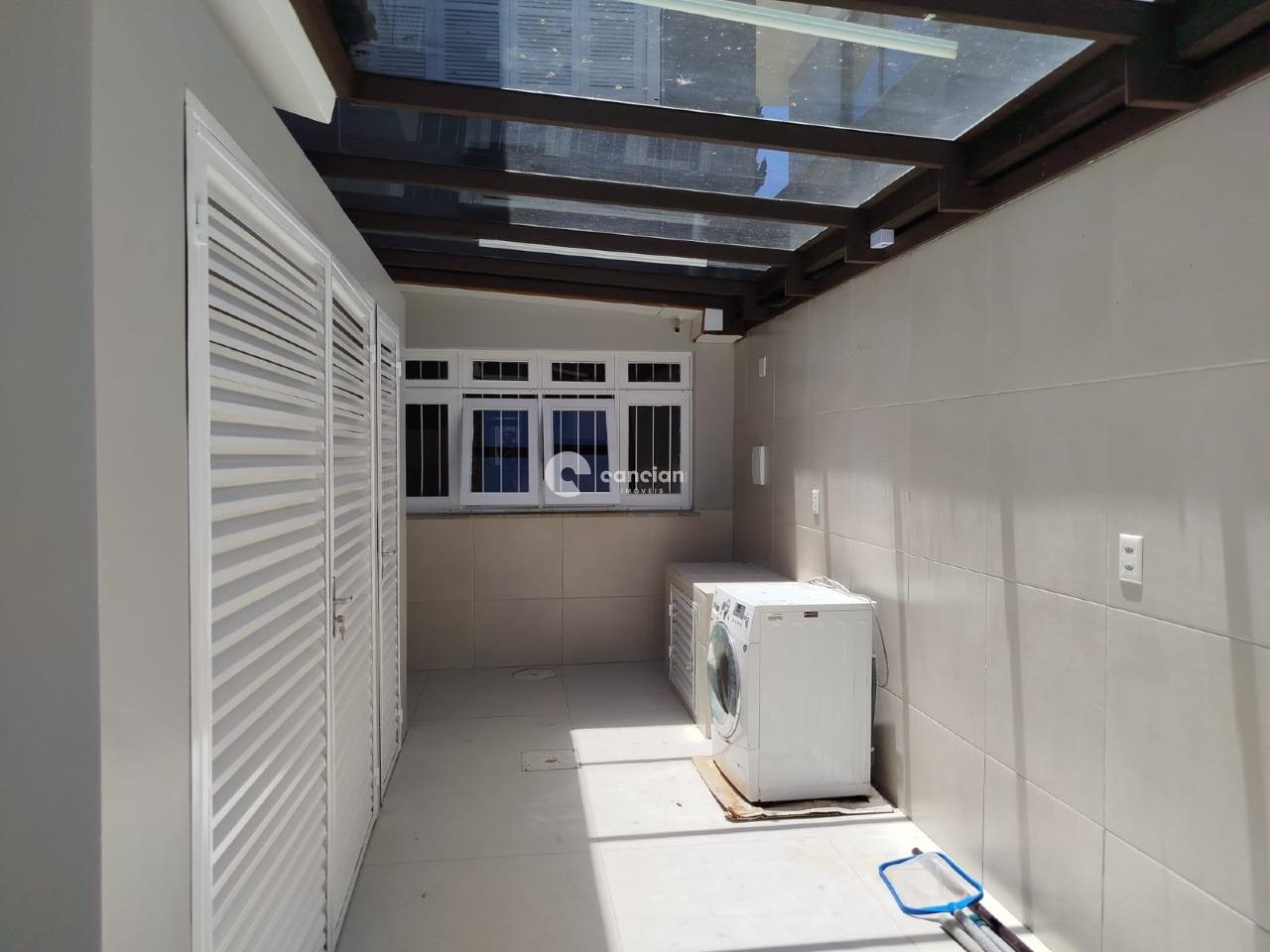 Casa à venda no Camobi: 