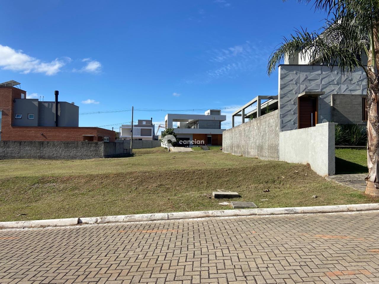 Casa de Condomínio à venda no Camobi: 