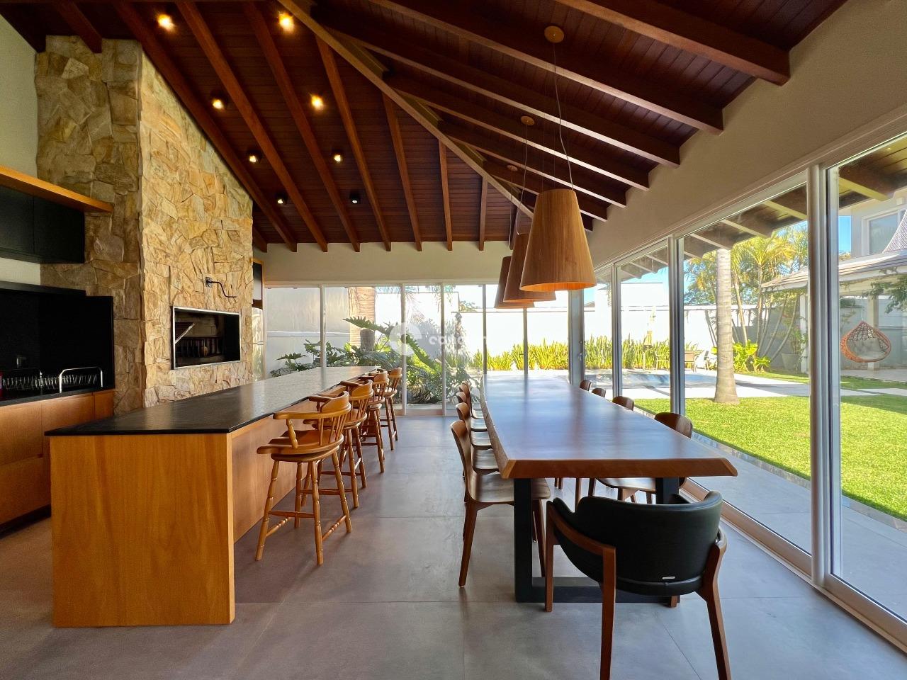 Casa de Condomínio à venda no Tomazetti: