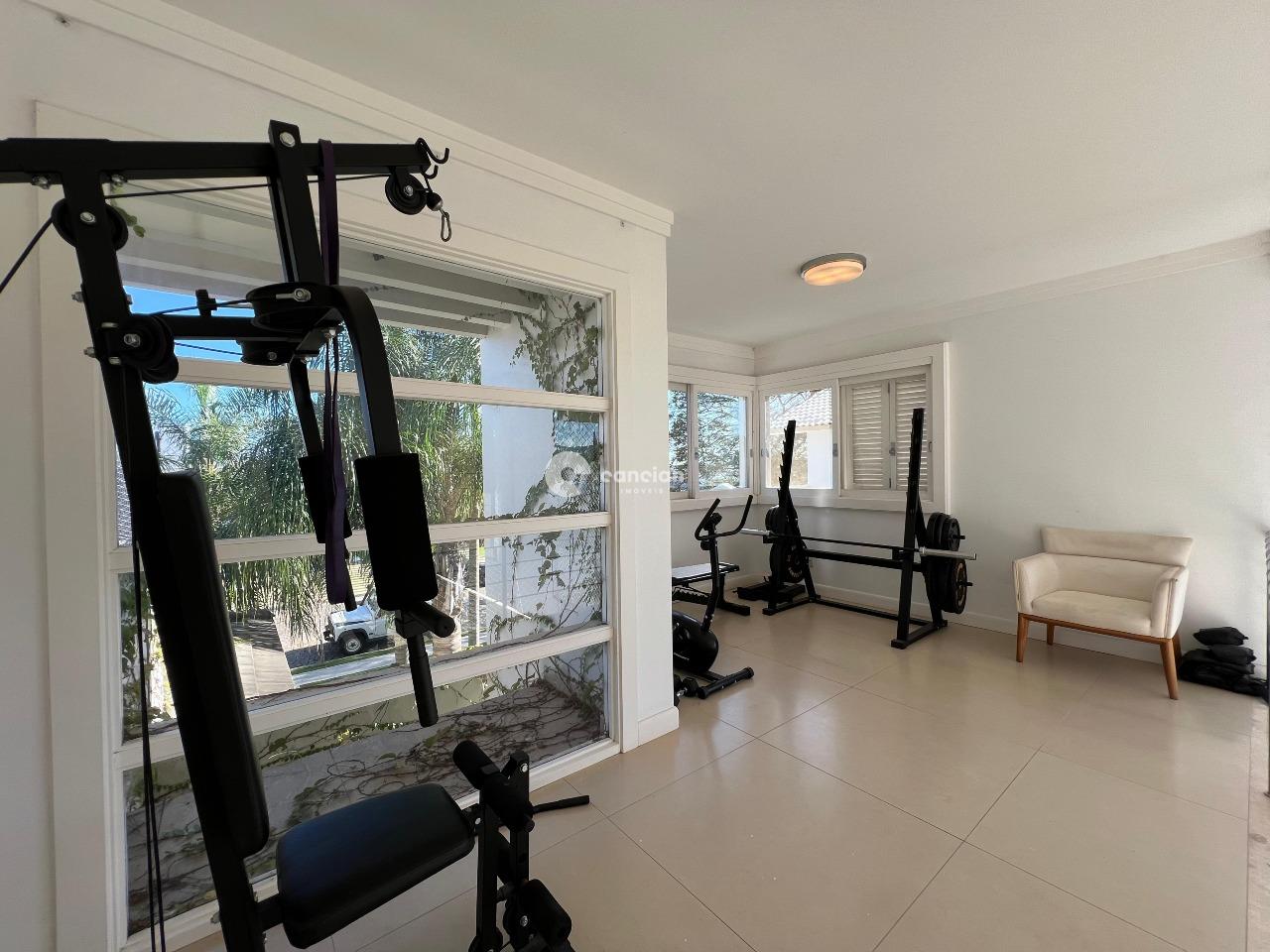 Casa de Condomínio à venda no Tomazetti: