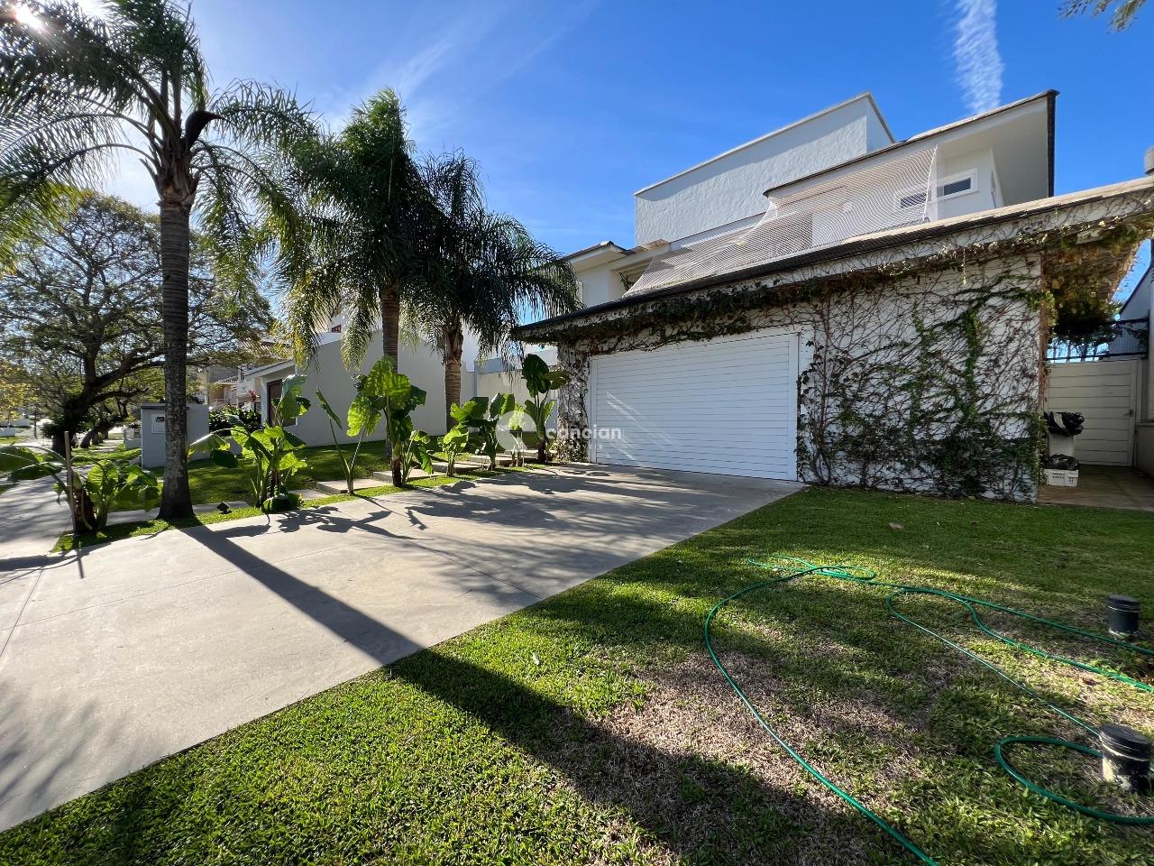 Casa de Condomínio à venda no Tomazetti: