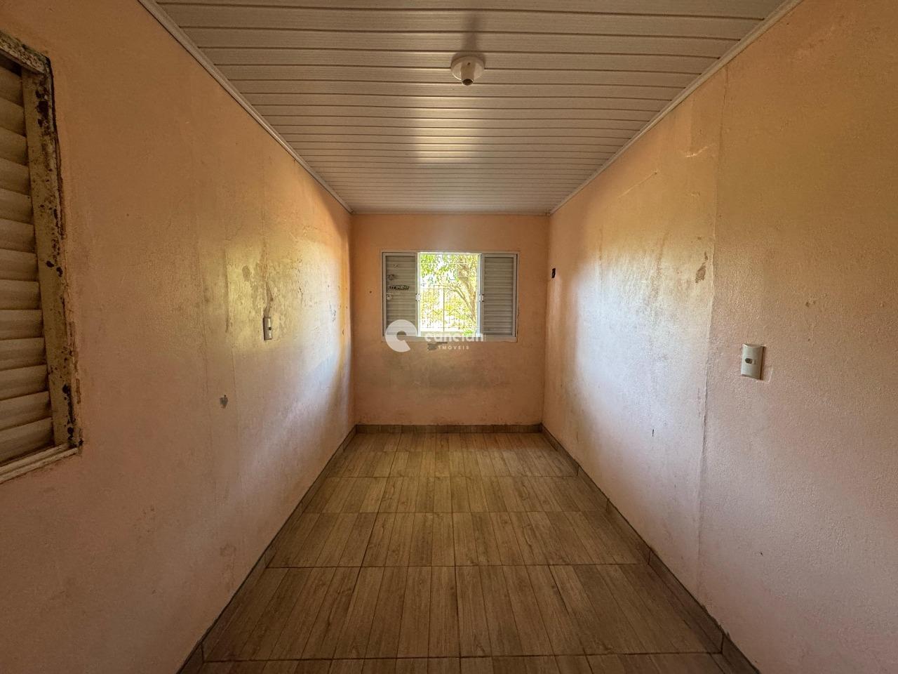 Casa à venda no Lorenzi: dormitório