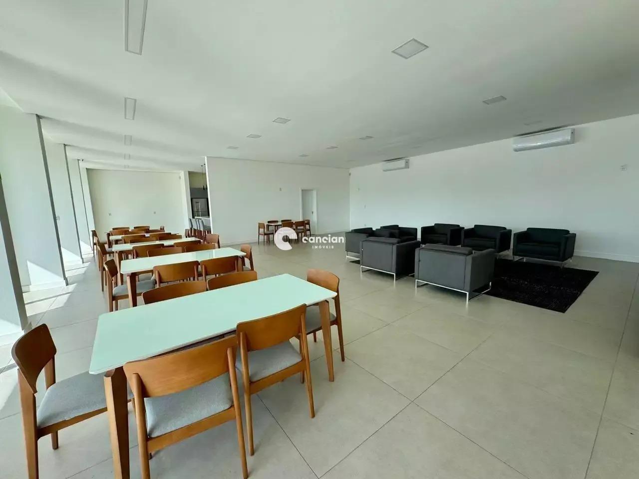 Terreno em condomínio à venda no São José: 