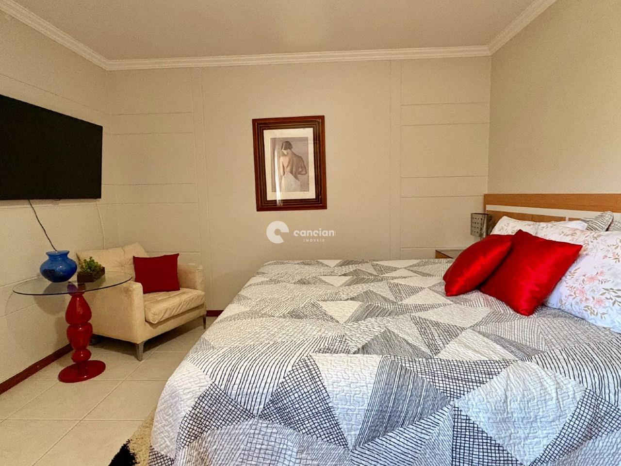 Casa de Condomínio à venda no São José: 