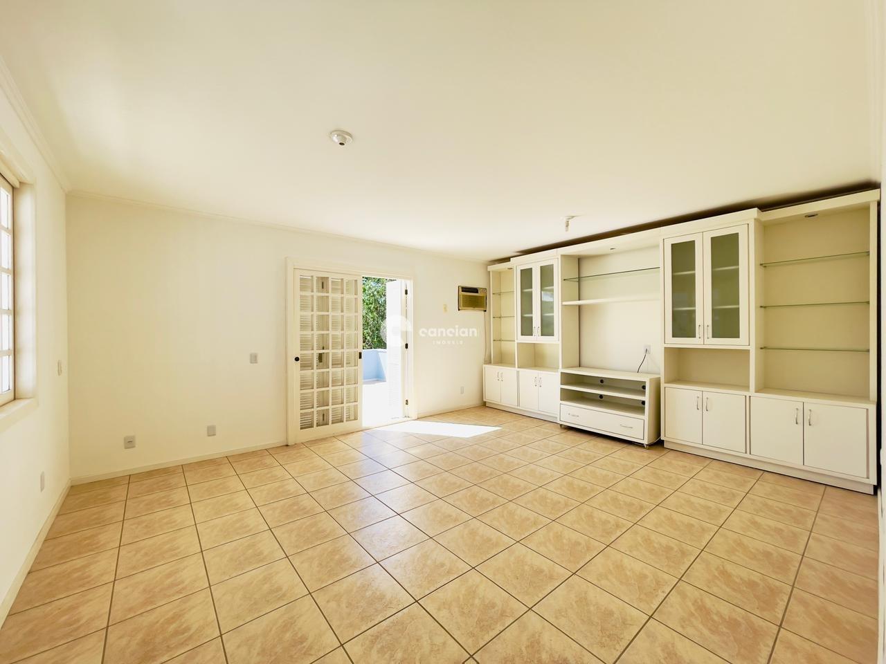 Casa à venda no Camobi: 