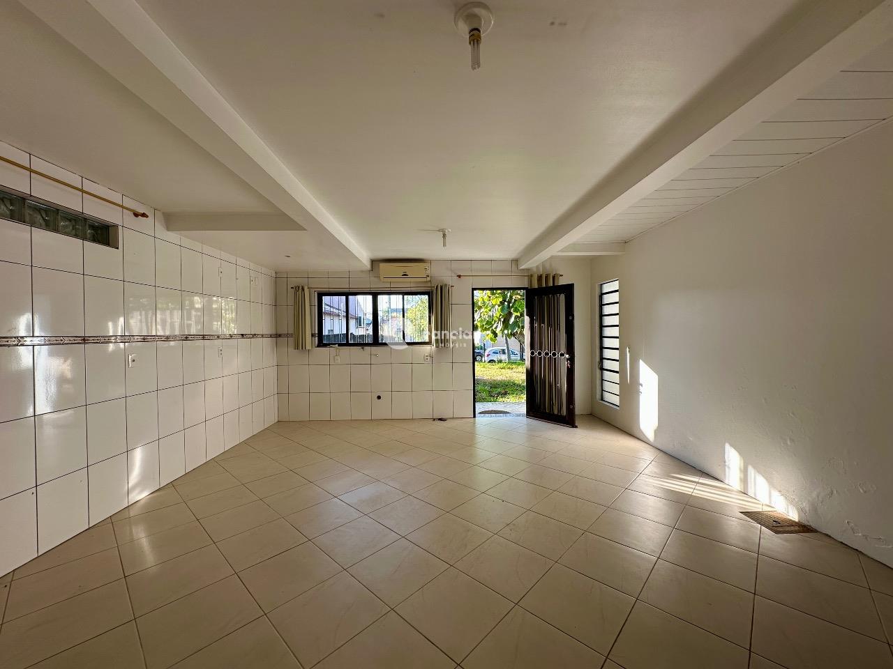 Casa à venda no Camobi: 