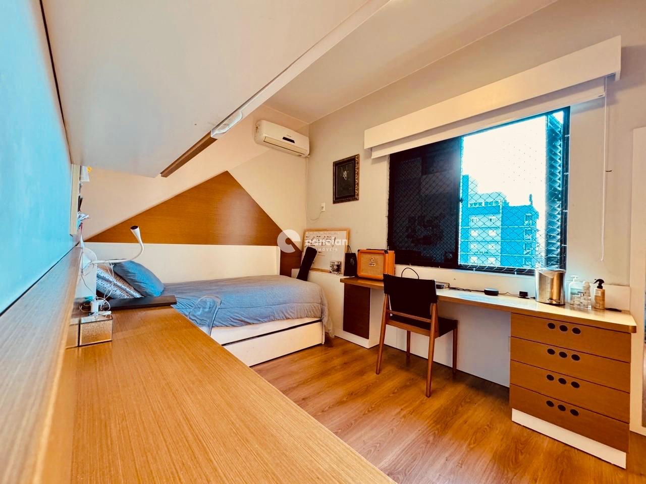 Cobertura à venda no Centro: