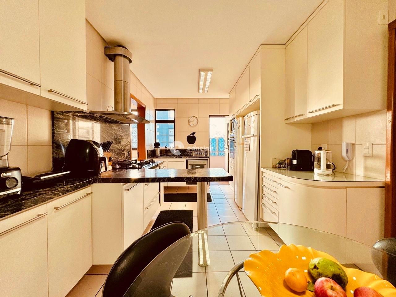 Cobertura à venda no Centro: