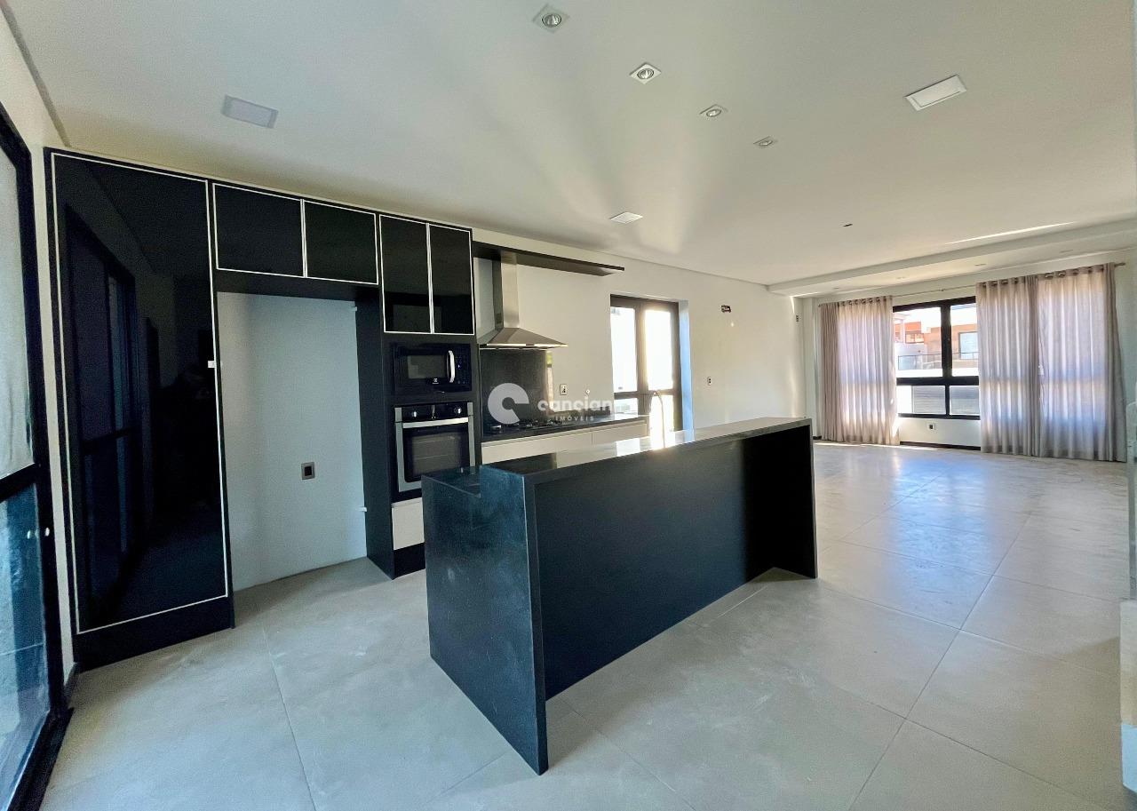 Casa de Condomínio à venda no Tomazetti: 