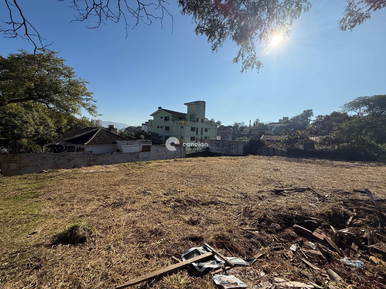 Terreno à venda no Nossa Senhora de Lourdes: